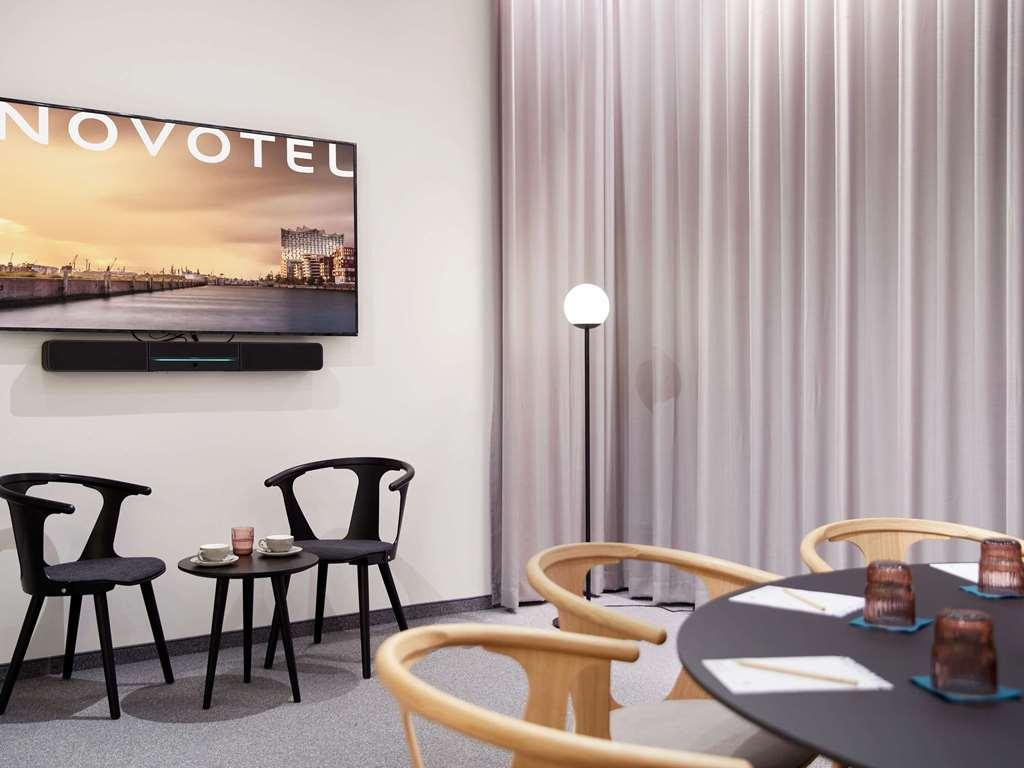 Novotel Hamburg Central Station Servizi foto